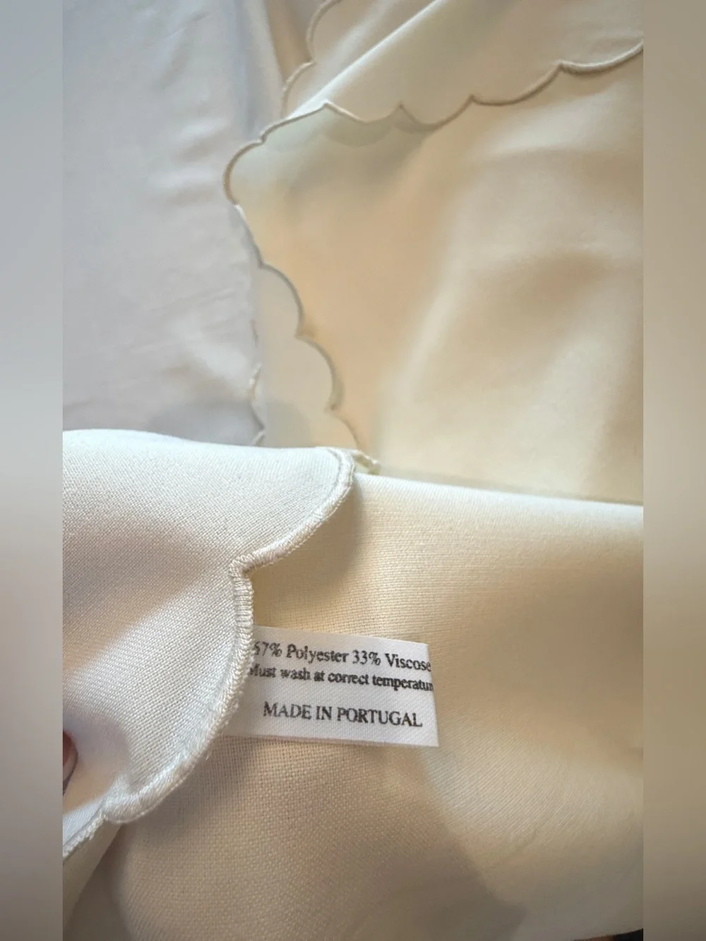 Made in Portugal 66” Round Tablecloth cream Scalloped Edge Linen Look Unused